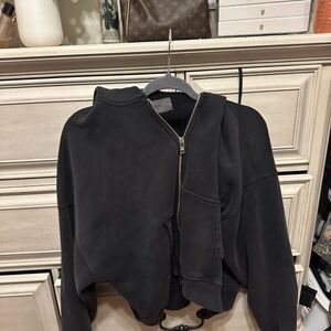 Cropped Abercrombie  Black Zip-Up Jacket